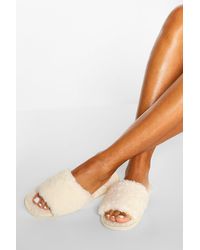boohoo slippers