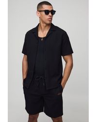 Boohoo - Conjunto Man Regular De Pantalón Corto Y Camisa Con Solapas Y Estampado Popcorn - Lyst