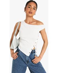 Boohoo - Bengaline Asym Hem Popper Detail Top - Lyst