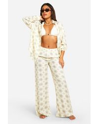 Boohoo - Tile Printed Oversized Shirt And Trouser Beach Co-ord - Lyst
