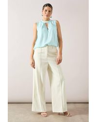 Wallis - Dobby Sleeveless Blouse - Lyst
