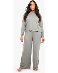 Boohoo - Plus Brushed Rib Lettuce Hem Top & Trouser Lounge Set - Lyst