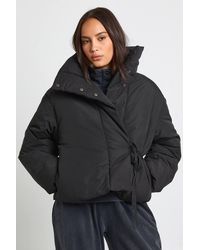 Boohoo - Short Funnel Neck Puffer Jacket - Lyst
