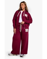 Boohoo - Plus Contrast Drawcord Applique Straight Leg Joggers - Lyst