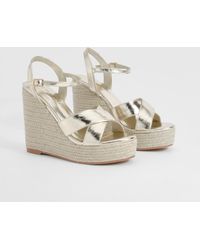Boohoo - Wide Fit Metallic Crossover High Wedges - Lyst