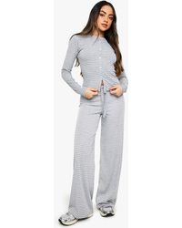 Boohoo - Stripe Minimal Waistband Straight Leg Trouser - Lyst