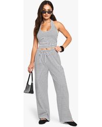 Boohoo - Petite Striped Straight Leg Trouser - Lyst