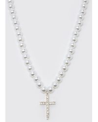 Boohoo Halskette mit Perlen und Strass-Kreuz - Blau