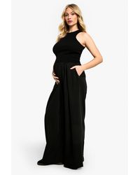 Boohoo - Pantalón Premamá De Pernera Ancha Y Tela Plisado Sobre La Barriga - Lyst