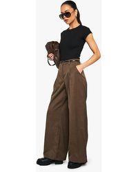 Boohoo - Pantalón Entallado Plisado De Pernera Súper Ancha - Lyst