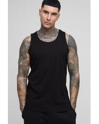 BoohooMAN - Tall geripptes Basic vesttop - Lyst