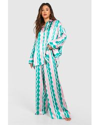 Boohoo - Wavy Print Oversized Pyjama Set - Lyst