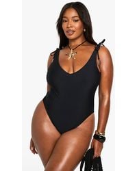 Boohoo - Plus Feather Charm Backless Swimsuit - Lyst