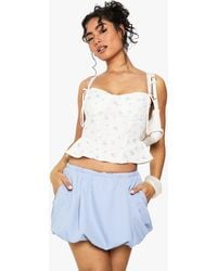 Boohoo - Ditsy Print Bengaline Bow Detail Corset Top - Lyst