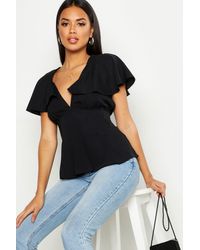 Boohoo Womens Schößchenoberteil mit tiefem Ausschnitt und Flügelärmeln - Schwarz
