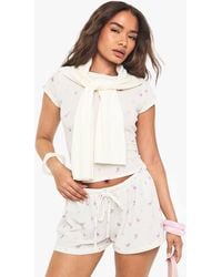 Boohoo - Ditsy Waffle Crew Neck Fitted T-Shirt - Lyst