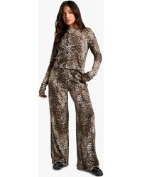 Boohoo - Petite Crinkle Cardigan And Wide Leg Trouser Co-Ord - Lyst