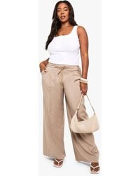 Boohoo - Plus Woven Drawstring Pleated Wide Leg Trouser - Lyst