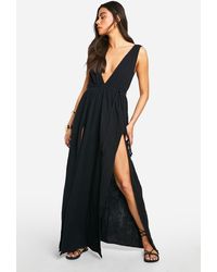 Boohoo - Cheesecloth Plunge Belted Maxi Dress - Lyst