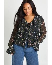 Boohoo - Plus Floral Ruffle Flare Sleeve Blouse - Lyst