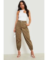 Boohoo Petite Eyelet Belted Cargo Cuffed Jogger - Green