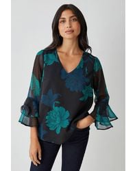 Wallis - Floral Flute Sleeve Top - Lyst