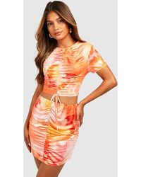 Boohoo - Abstract Print Crop & Ruched Mini Skirt Set - Lyst