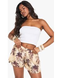 Boohoo - Chiffon Palm Print Flippy Shorts - Lyst