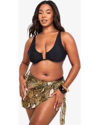 Boohoo - Pareo Plus Mini Para La Playa Essentials Con Estampado De Serpiente - Lyst