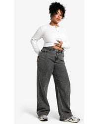 Boohoo - Vaqueros Plus Boyfriend Grises Con Lavado A La Piedra - Lyst