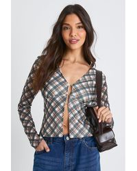 Boohoo - Mesh Hook & Eye Front Long Sleeve Fitted Top - Lyst