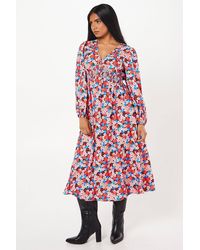Dorothy Perkins - Petite Ditsy Floral V Neck Shirred Waist Midi Dress - Lyst