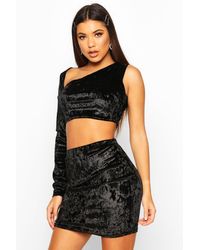 Boohoo Ensemble Top Asymétrique En Velours Froissé Et Minijupe - Noir