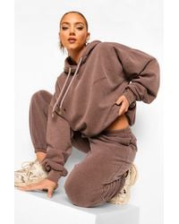 vuori jogger knock off