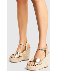 Boohoo - Wide Fit Metallic Crossover High Wedges - Lyst