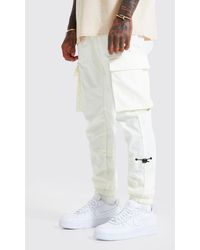 BoohooMAN Slim Fit Toggle Cargo Trouser With Belt - Multicolour
