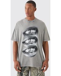 Boohoo - Oversized Washed Lip Graphic T-shirt - Lyst