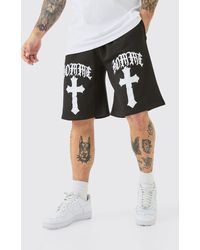 BoohooMAN - Oversized Homme Gothic Cross Print Short - Lyst