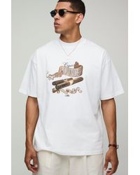 Boohoo - Camiseta Oversize Man Blanca Con Cuello Extendido Y Estampado Cigar - Lyst
