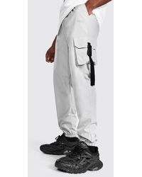 man shell buckle joggers