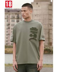 BoohooMAN - Oversized Call Of Duty Warzone Badge License T-shirt - Lyst