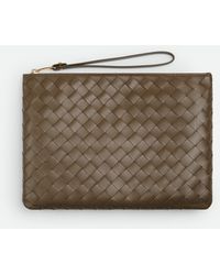 Bottega Veneta - イントレチャート ミディアム フラットポーチ - Lyst