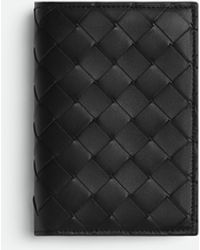 Bottega Veneta - Intrecciato Medium Bi-Fold Wallet With L-Zip - Lyst