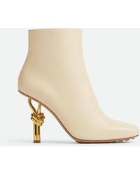 Bottega Veneta - Calfskin Heeled Ankle Boots 90 - Lyst