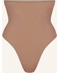 Skims - Shape-String SEAMLESS SCULPT - Lyst