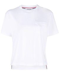 Polo à détail 4 bandes signature Coton Thom Browne en coloris Blanc Femme Vêtements Tops Manches courtes 