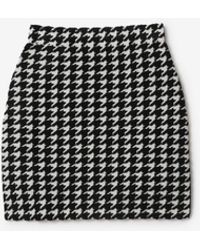 Burberry - Houndstooth Nylon Blend Mini Skirt - Lyst