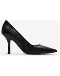 Burberry - Crocodile-Effect Leather Dame High Pumps - Lyst