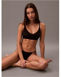 Calvin Klein - Invisibles Lightly Lined Triangle Bra - Lyst