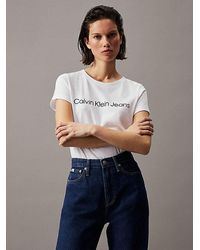 Calvin Klein - Schmales Logo-T-Shirt aus Bio-Baumwolle - Lyst